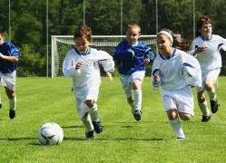 绿茵赛场,边城镇中心,小学足球联,博业体育平台,博业体育官方网站,博业体育登录入口,博业体育app下载